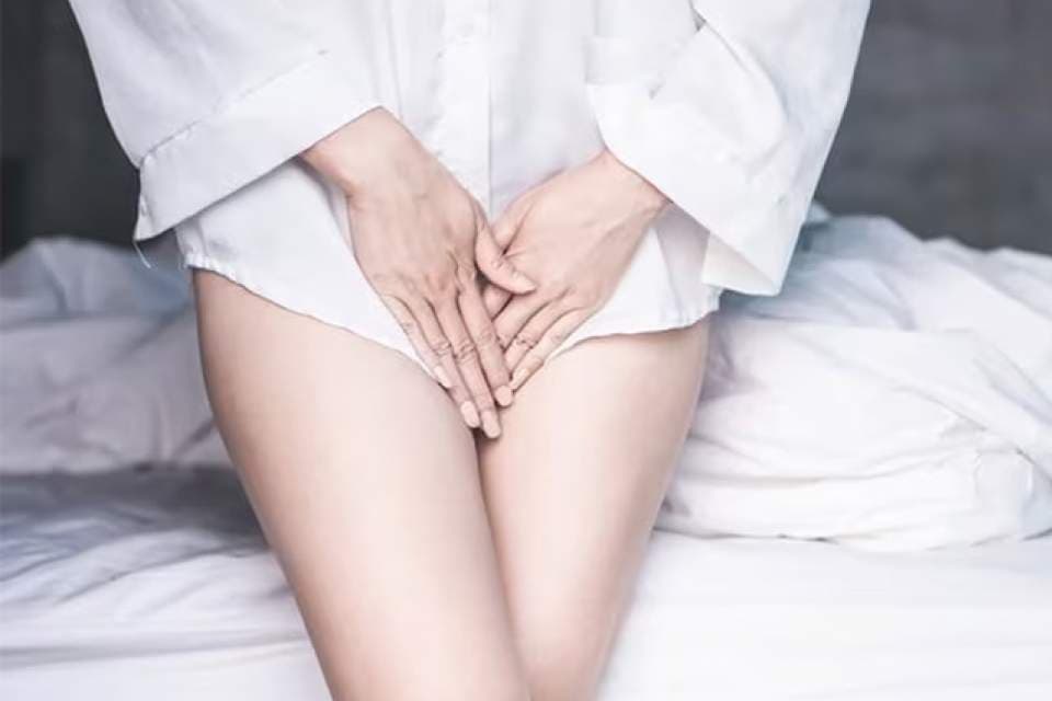 Ayol eyakulyatsiya kesish oq oqindi va Gozal kovboy jinsiy aloqa video